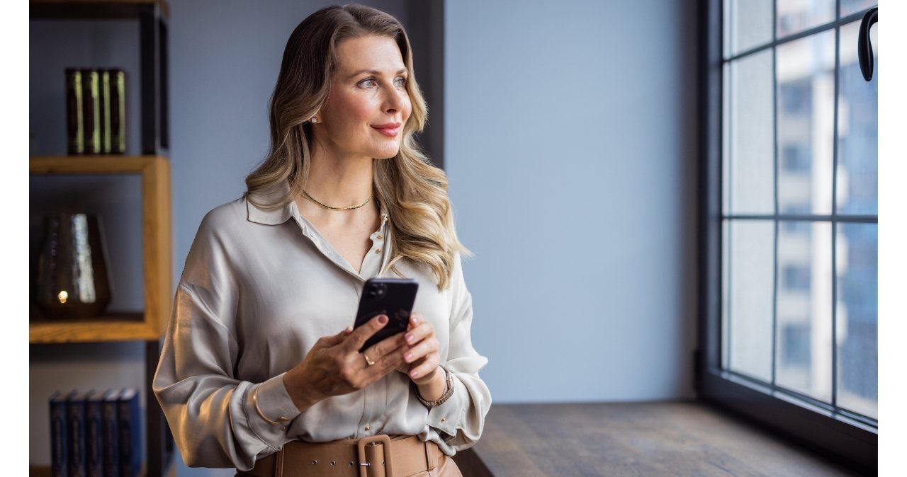 An investor views their portfolio on a mobile app